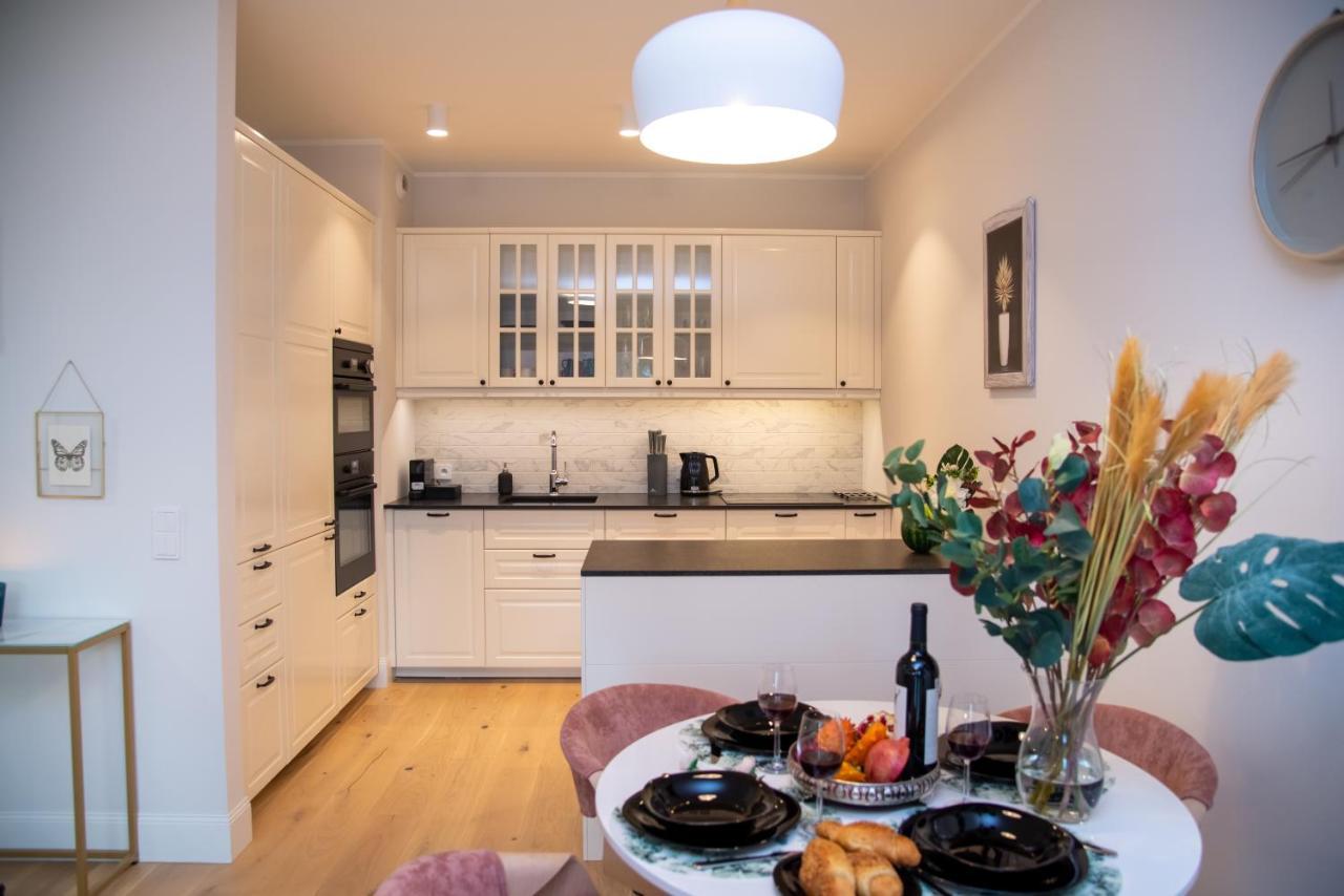 Maya'S Flats & Resorts - River View Gdańsk Eksteriør billede